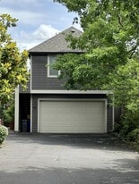 1926 NW Overton St in Portland, OR - Building Photo