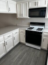 817 Quail Ln in Bakersfield, CA - Building Photo - Building Photo