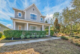 120 Burlcrest Ct in St. Augustine, FL - Building Photo