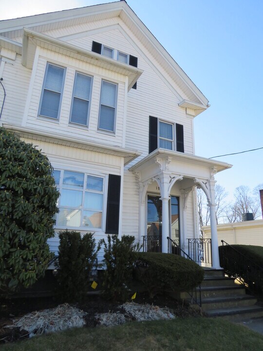 188 Belmont St in Brockton, MA - Foto de edificio