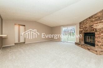 4735 Stonehedge St in Dayton, OH - Building Photo - Building Photo