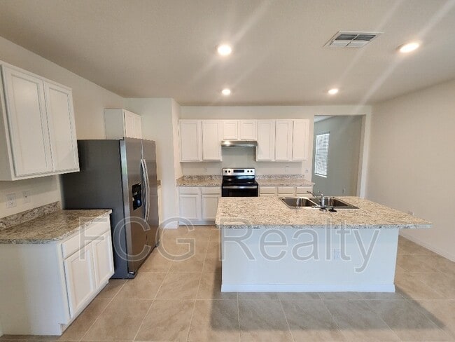 3671 Giorgio Dr in Winter Haven, FL - Building Photo - Building Photo
