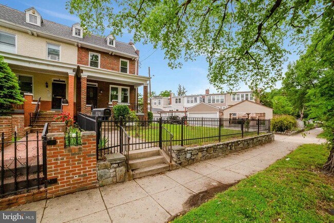 330 Missouri Ave NW in Washington, DC - Building Photo - Building Photo