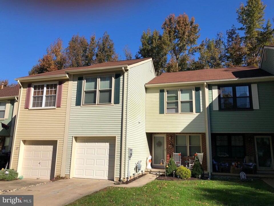 26 Stanwood Ct in Medford, NJ - Building Photo