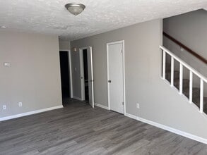 941 Odom Dr in Fayetteville, NC - Building Photo - Building Photo