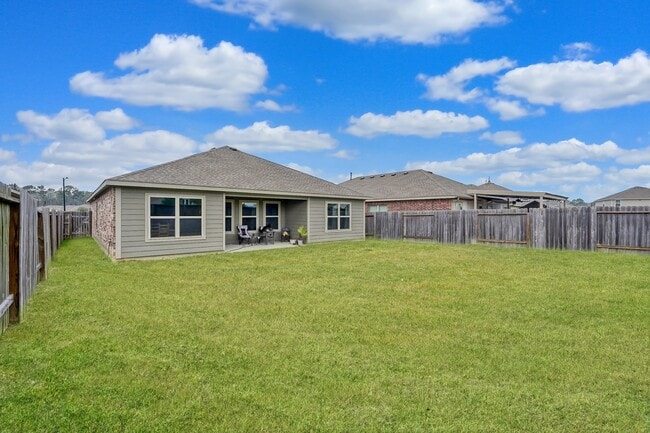 property at 15127 Willow Tree Ln