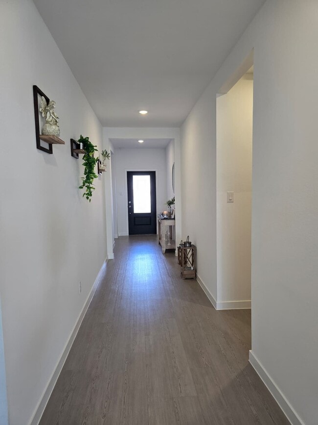 property at 3061 Avenida Sonoma Dr