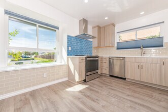 10913 Draco Rd, Unit #19 in San Diego, CA - Building Photo - Building Photo