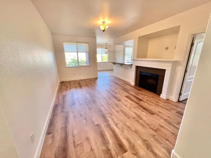 1501 Secret Ravine Pkwy-Unit -721 in Roseville, CA - Building Photo