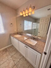 8446 Tackle Box Ct in Las Vegas, NV - Building Photo - Building Photo