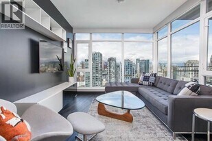 1372 Seymour St in Vancouver, BC - Building Photo