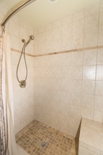 8715 Ridge St in River Grove, IL - Foto de edificio - Building Photo