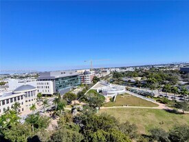 5350 NW 84th Ave in Doral, FL - Building Photo