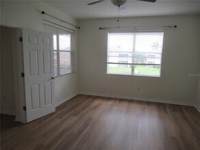 8727 Karpeal Dr in Sarasota, FL - Building Photo - Building Photo
