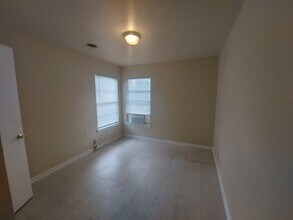 438 Saipan Pl in San Antonio, TX - Building Photo - Building Photo
