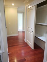 1135 S Shenandoah St, Unit 203 in Los Angeles, CA - Building Photo - Building Photo