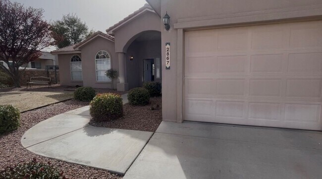property at 2867 Cheyenne Dr