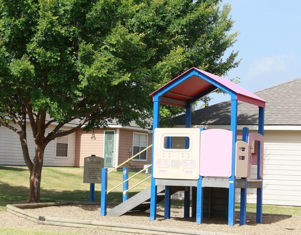 Parkview Garden Townhomes in Tyler, TX - Building Photo - Building Photo