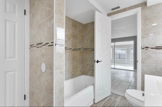 9200 Chantilly Ln in Port Richey, FL - Building Photo - Building Photo