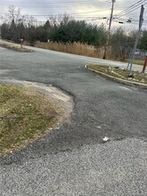 2679/2681 NY-302 in Middletown, NY - Building Photo - Building Photo