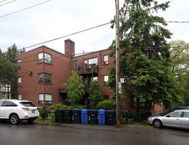 2694 Bloor St W Apartments