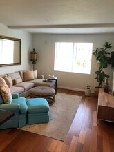 13200 Pacific Promenade, Unit 340 in Los Angeles, CA - Building Photo - Building Photo