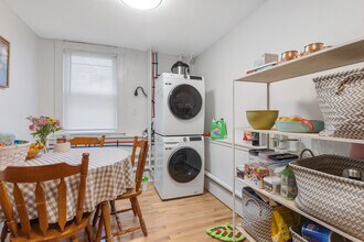 103 Summer St, Unit 1 in Somerville, MA - Foto de edificio - Building Photo