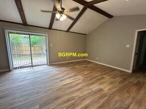 6004 Leabrook Ln in Sherwood, AR - Building Photo - Building Photo
