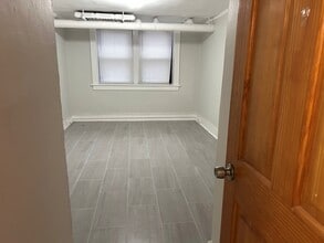 40 Lincoln Ave in Pelham, NY - Foto de edificio - Building Photo