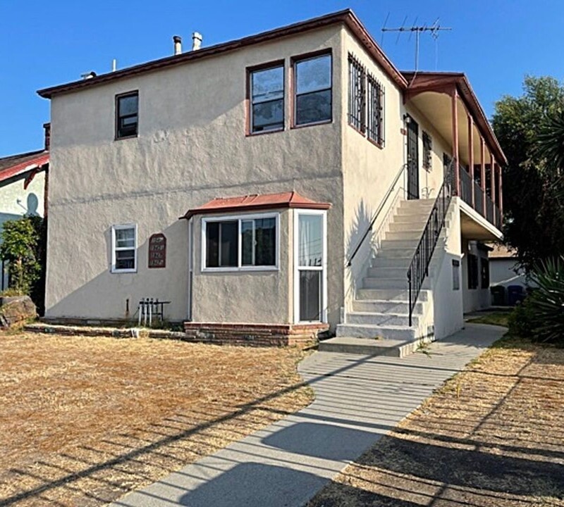 1445 1/2-1947 W Vernon Ave in Los Angeles, CA - Building Photo