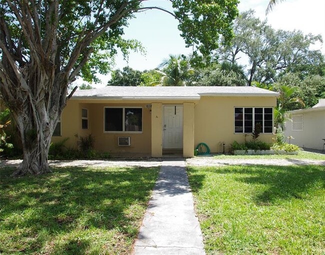 property at 1038 NW 7th Ave