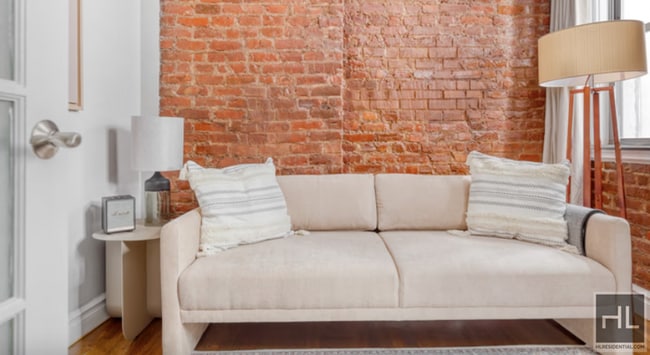 E 13TH ST., Unit 5D in New York, NY - Foto de edificio - Building Photo