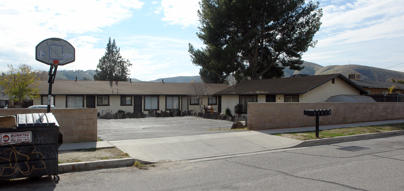 939 41st St in San Bernardino, CA - Building Photo