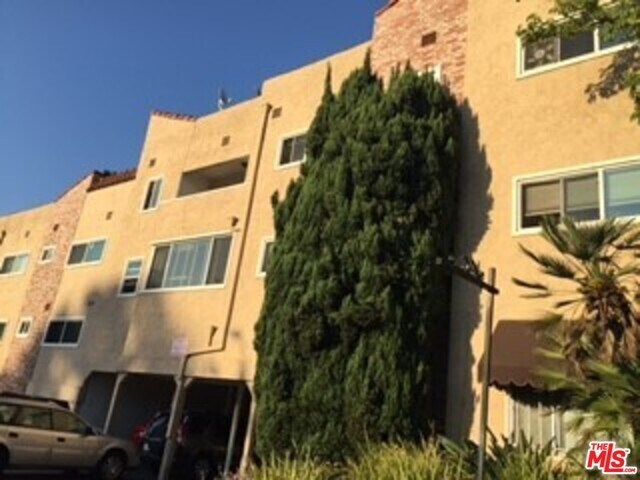 11670 Sunset Blvd-Unit -312 in Los Angeles, CA - Building Photo