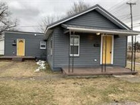 314 Melville St in Mishawaka, IN - Building Photo