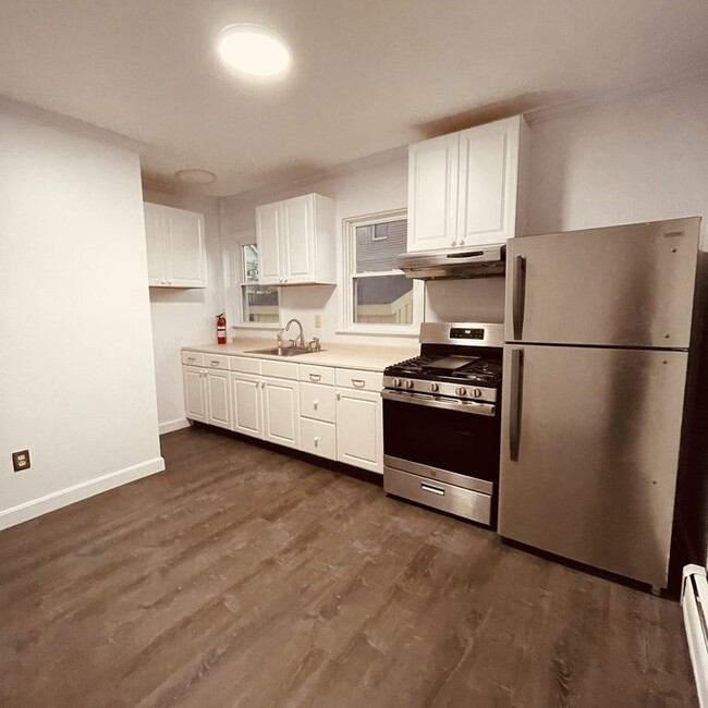 21 Page St-Unit -1 in New Bedford, MA - Building Photo - Building Photo