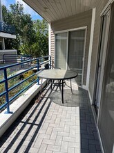 47 Harbour Close in New Haven, CT - Building Photo - Building Photo