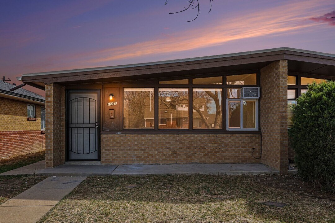 3692 Fairfax St in Denver, CO - Building Photo