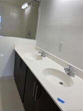 15650 SW 136th St-Unit -1-109 in Miami, FL - Building Photo - Building Photo
