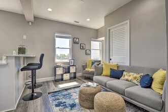 941 Brooks Ln in Baltimore, MD - Building Photo - Building Photo