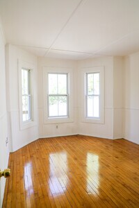 60 Cliff St, Unit B photo'