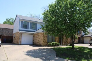 3322 Briaroaks Dr in Garland, TX - Building Photo