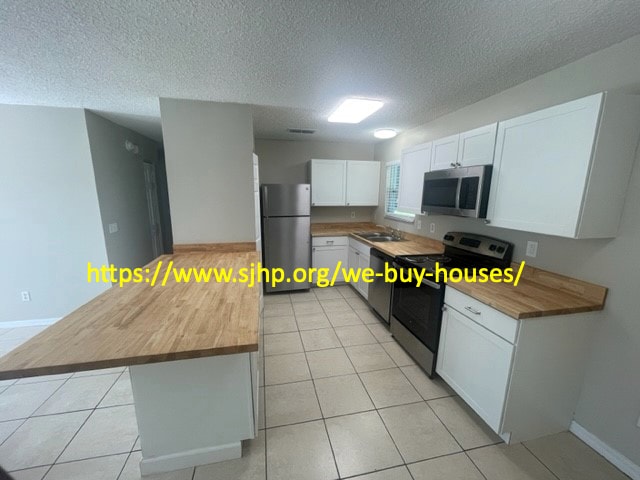 3380 11th St in Elkton, FL - Building Photo - Building Photo