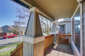 2123 NW Fargo Ct in Camas, WA - Building Photo - Building Photo