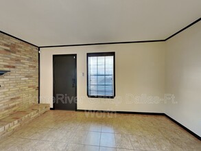 4622 Ranch View Rd in Fort Worth, TX - Building Photo - Building Photo