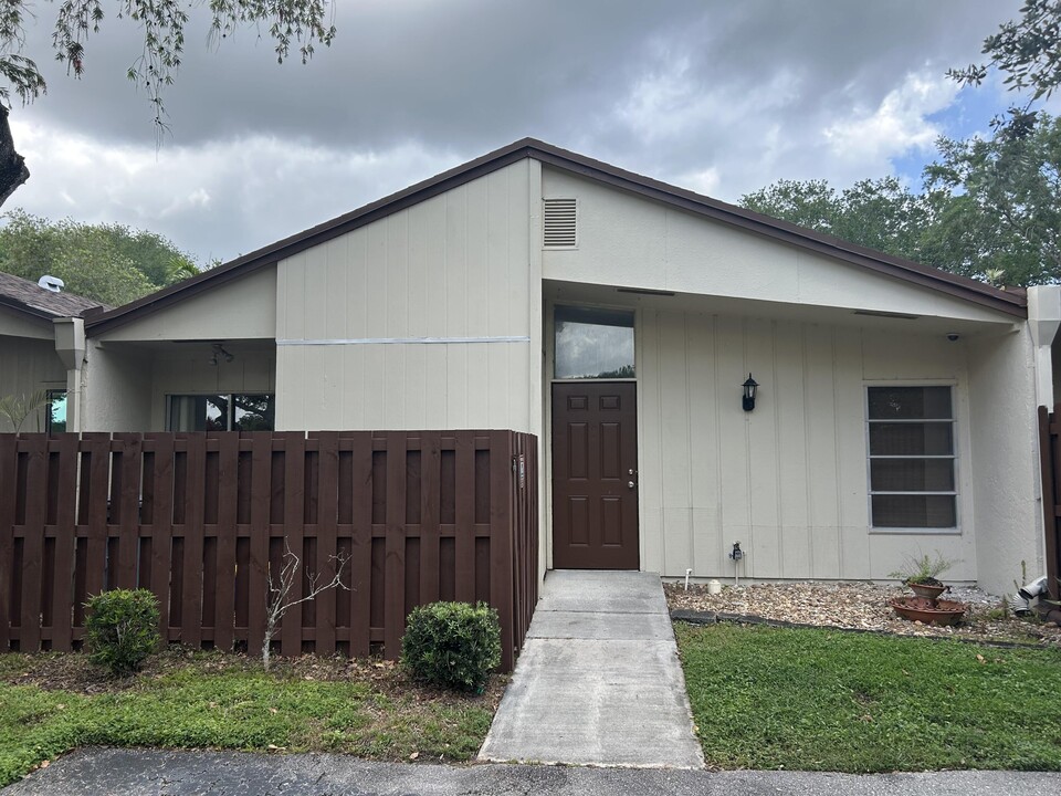 11463 Orange Blossom Ln in Boca Raton, FL - Building Photo