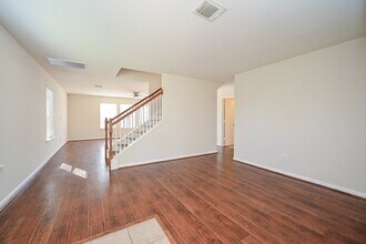 9403 Coatsworth Dr in Sugar Land, TX - Building Photo - Building Photo