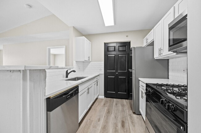 9036 Charlotte Ct in Ypsilanti, MI - Building Photo - Building Photo