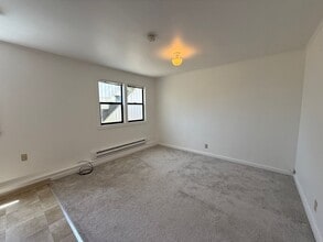 2839 Taraval St in San Francisco, CA - Building Photo - Building Photo