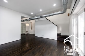 913 N Honore St in Chicago, IL - Building Photo - Building Photo